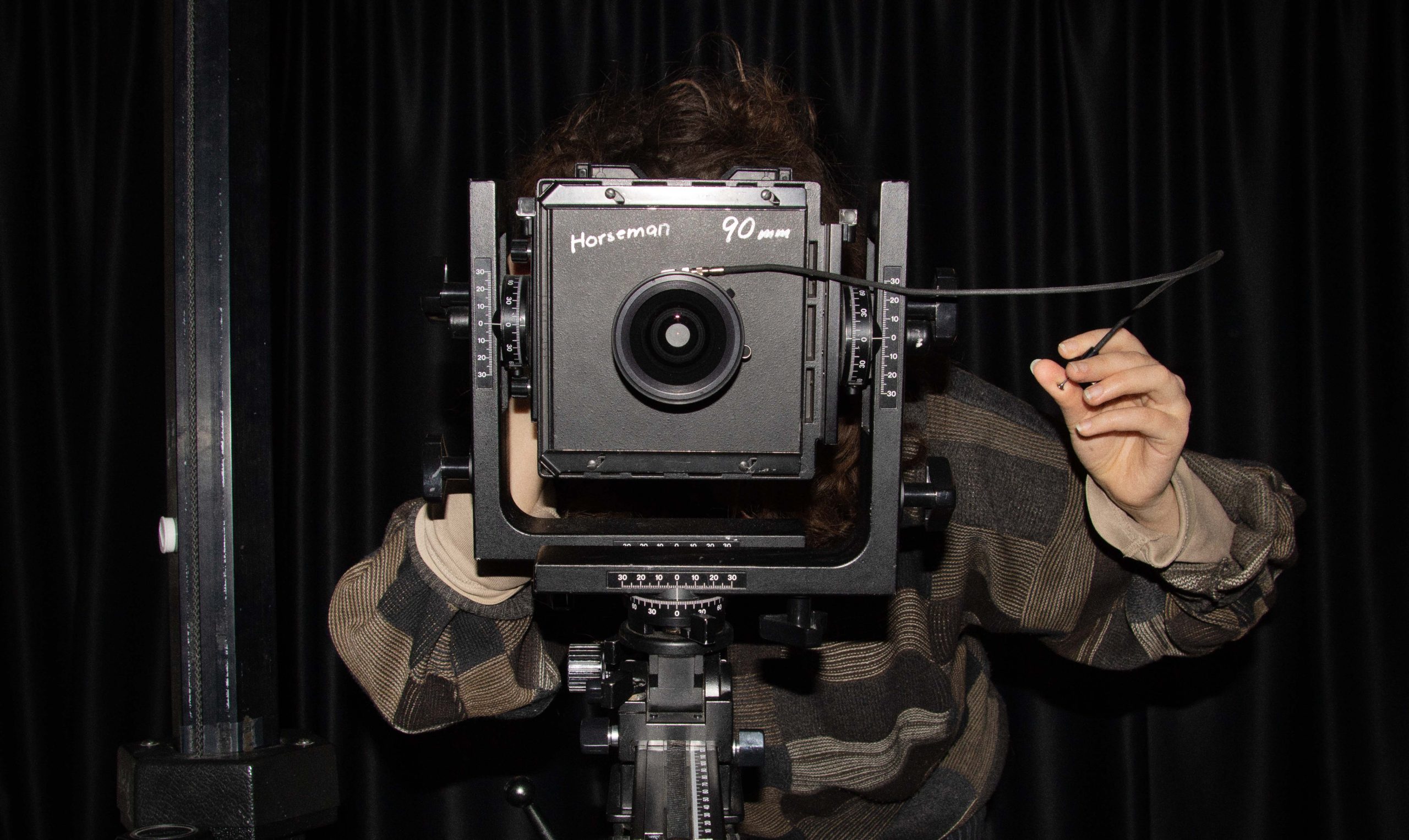 Tomskdagi yalangoch hamshiralarning fotoalbomi